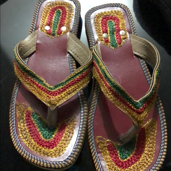 Shoes - Picture 2 of 8